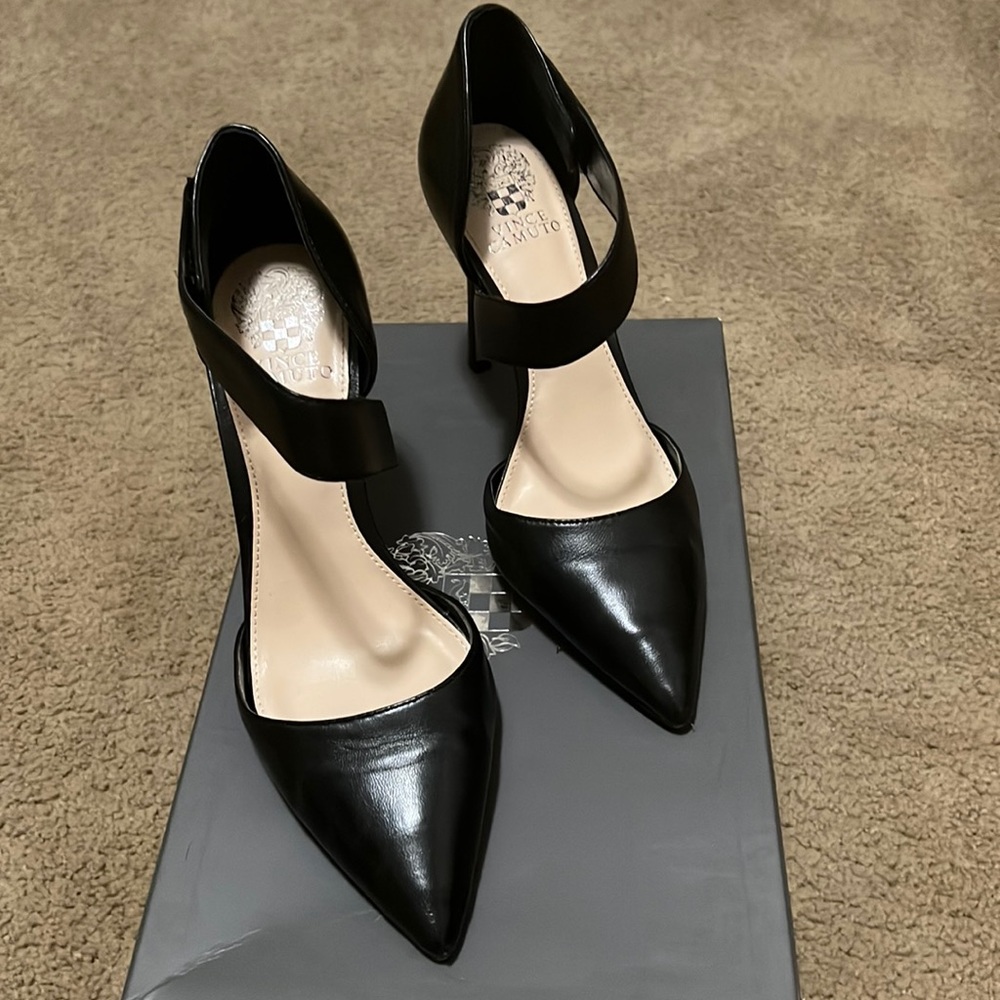 Vince Camuto Carlotte heels